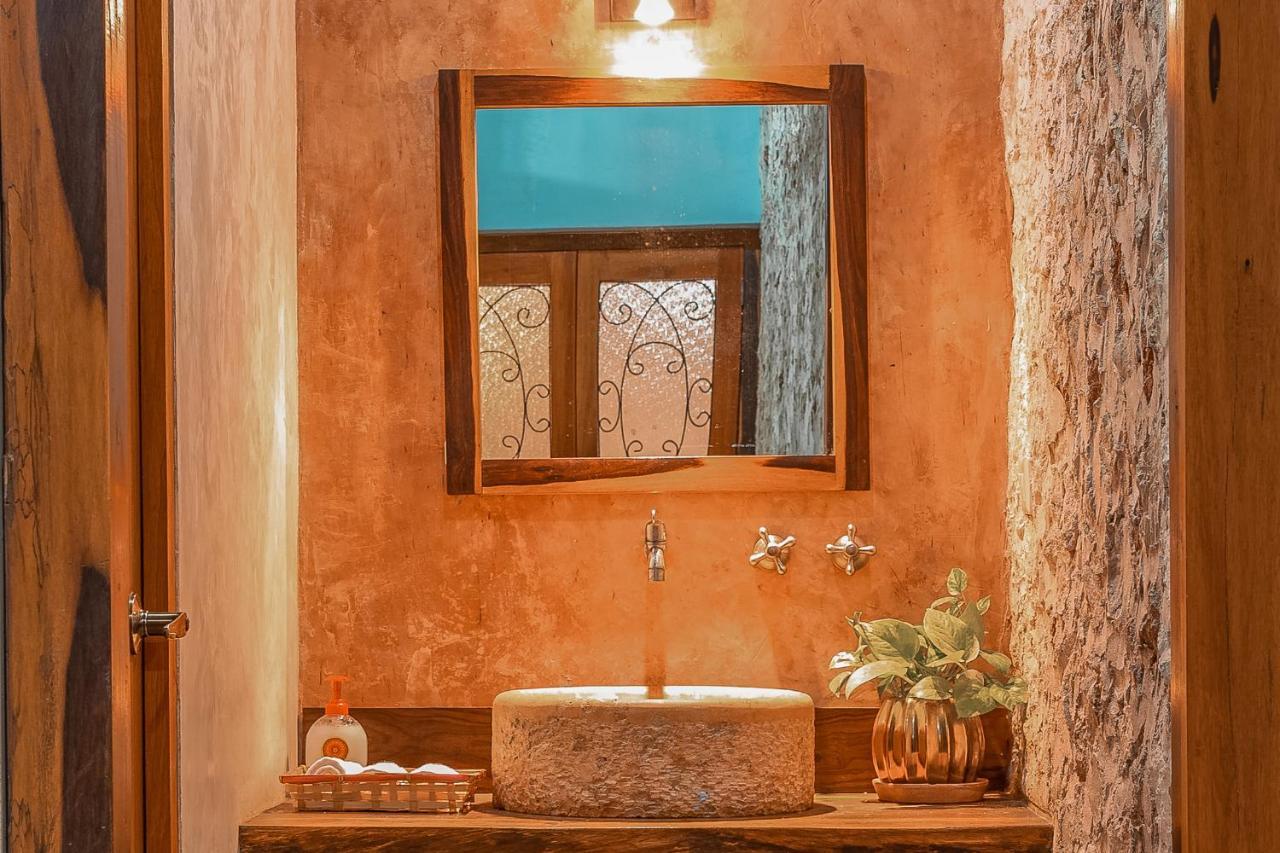 Casa Vicenta Izamal Hotel Exterior photo
