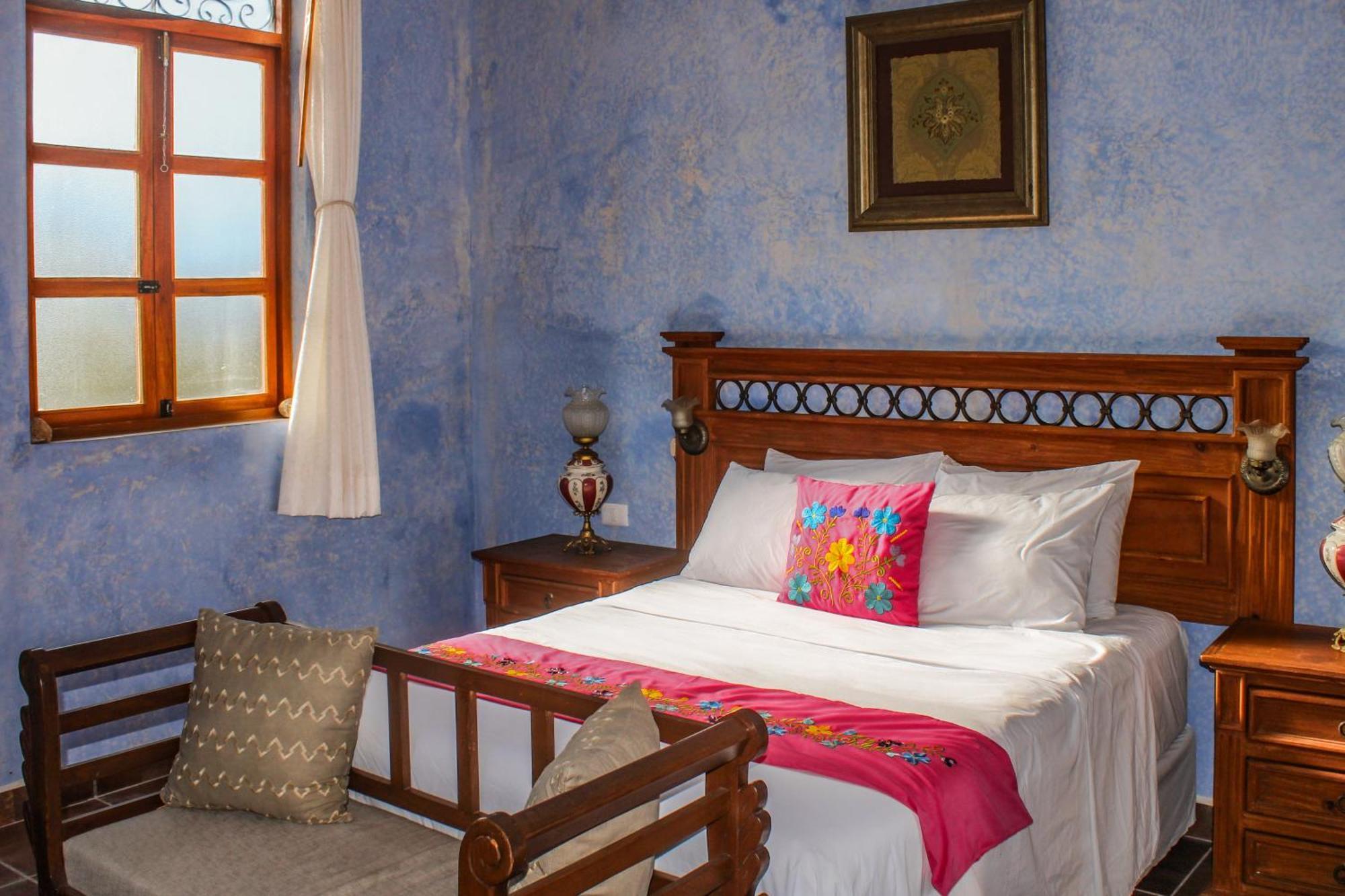 Casa Vicenta Izamal Hotel Exterior photo
